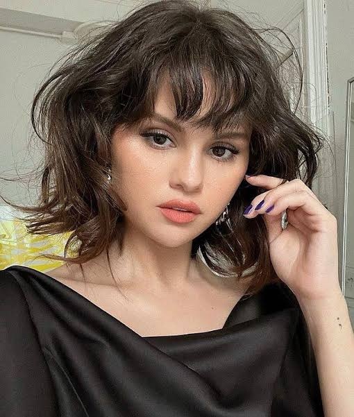 Selena Gomez, 4 yıldır internetten uzak durduğunu ve çok huzurlu olduğunu açıkladı. Siz internetsiz ne kadar dayanabilirsiniz?