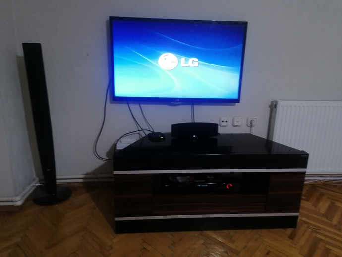 Cd yi dvd oynatıcıya taktım ama açılmıyor sebebi nedir?
