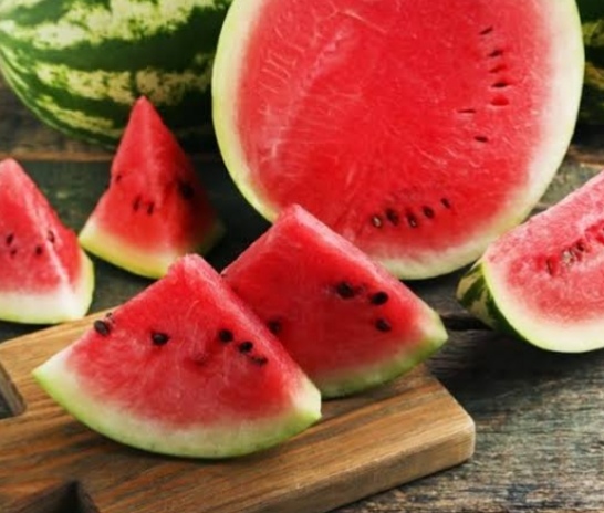 En sevdiğimmm den peynirle de güzel oluyo ☺️ ❤️ 🍉