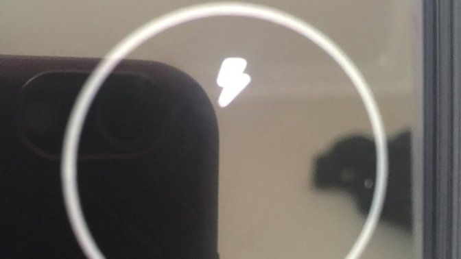 Arkadaşlar telefon kapanmıştı şarja taktım bu şekilde kaldı sebebi ne olabilir?