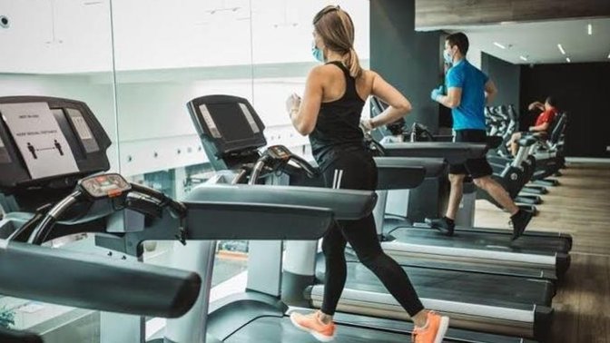 Spor salonuna yalnız gitmekten utanır mısın?