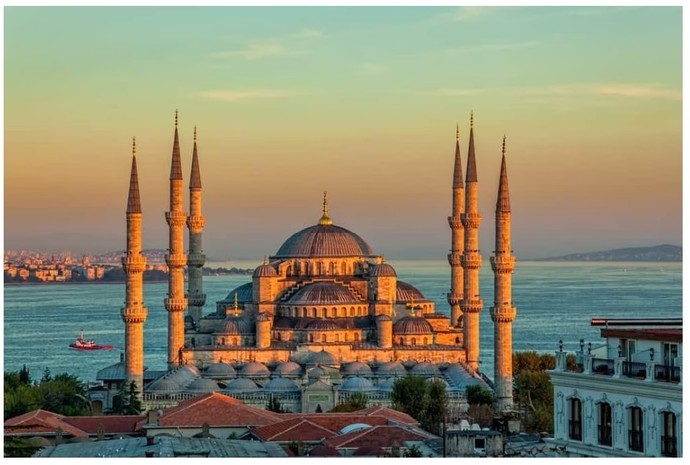 Kendi çektiği #RamazanRuhu’nu yansıtan görsellerle yarışmaya katılan 3 kişi 100 TL Trendyol hediye çeki kazanıyor!