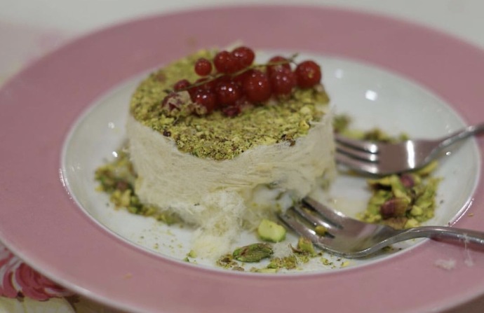 Kendi çektiği #RamazanRuhu’nu yansıtan görsellerle yarışmaya katılan 3 kişi 100 TL Trendyol hediye çeki kazanıyor!