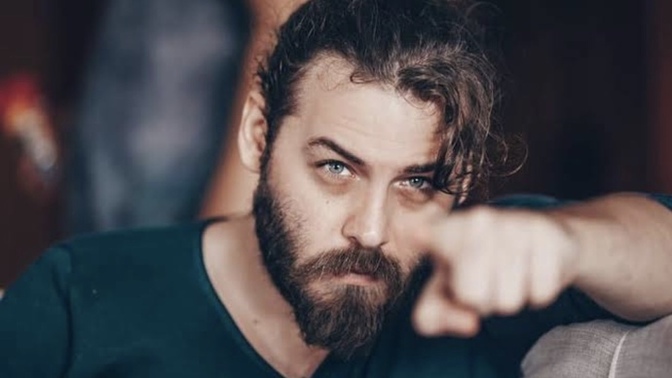 Elraen i hakkında ne düşünüyorsunuz? 🚬?