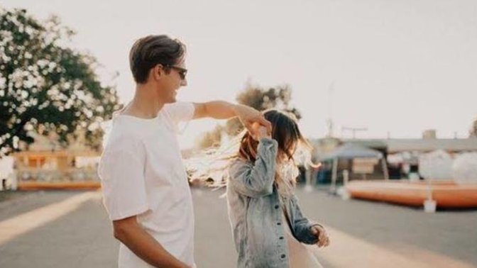 Tinder’da hesabı olan biriyle sevgili olunur mu?