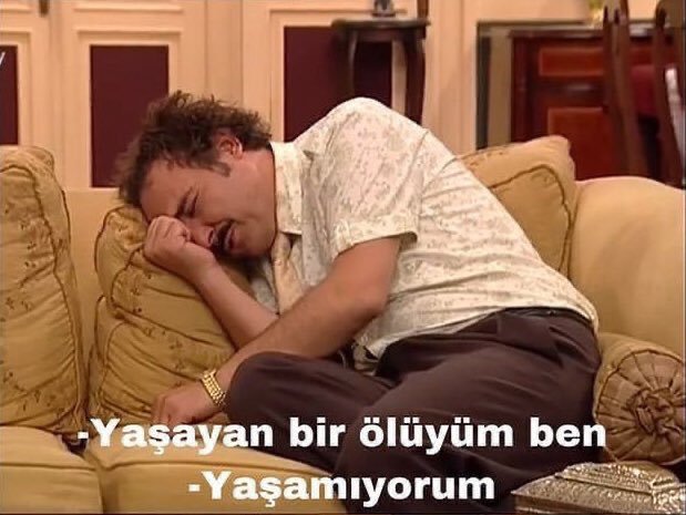 Hayatım ağlatan bir roman gibi, eğer ağlıyorsam yaşıyorum ben.. 🦁