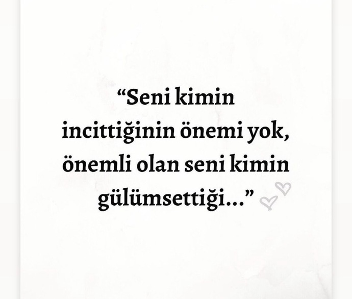 Seni bu aralar kim gülümsetiyor?