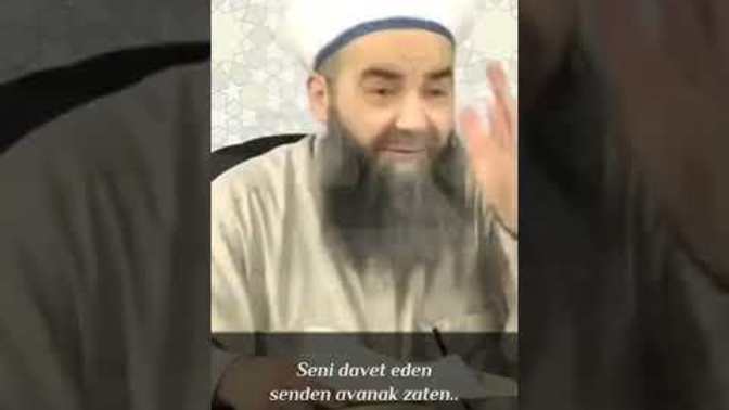 Cübbeli Ahmet Hocayi dinleyen var mi?