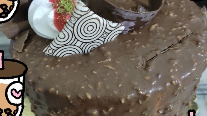 İftarda gelen sürprizim 🙂 çikolatalı pasta sever misiniz?
