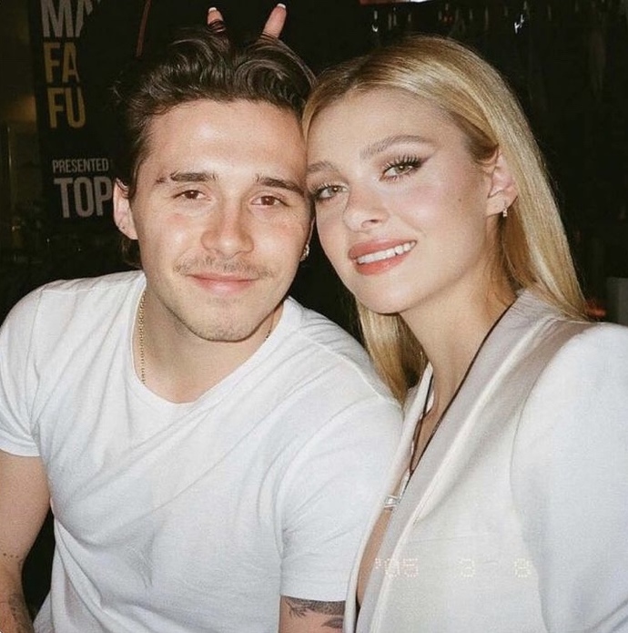 David Beckham’ın oğlu Brooklyn evlenince karısının soyadını aldı. Artık erkekler kadınların soyadını alsa güzel olmaz mı?