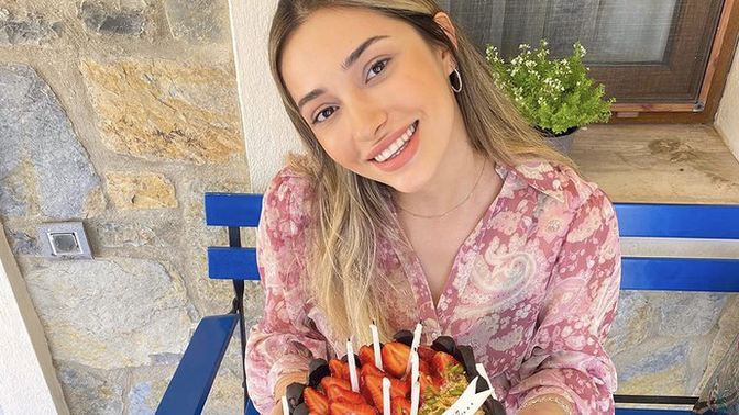 İnstagram ve YouTube psikoloğu Tuba Dadaşoğlunu beğeniyor musunuz?