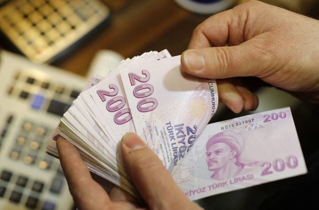 Emeklilerin bayram ikramiyelerinin tutarı sızdı! 1.500 TL olması beklenen bayram ikramiyesi hayal kırıklığı yaratır mı sizce?