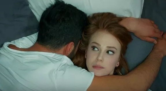 Arkadaş ile Flört- Flört ile Sevgili Arasındaki Fark Nedir?