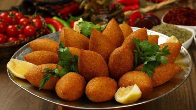 İçli köfteyi kızarmış mı yoksa haşlanmış mı seversiniz?
