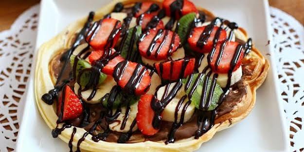 Tarafını seç waffle mi yoksa suffle mi daha lezetli ?