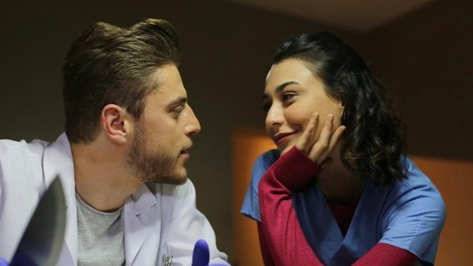 Sizi seçenek gibi gören birine siz nasıl muamele uygularsınız?
