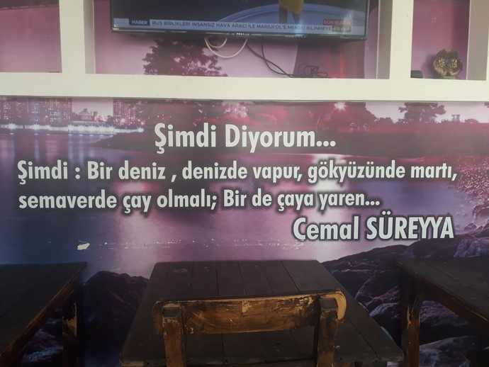 Derdinize derman... Çayınıza yaren birisi var mı?