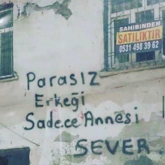 Kel erkekleri sadece annesi mi sever?