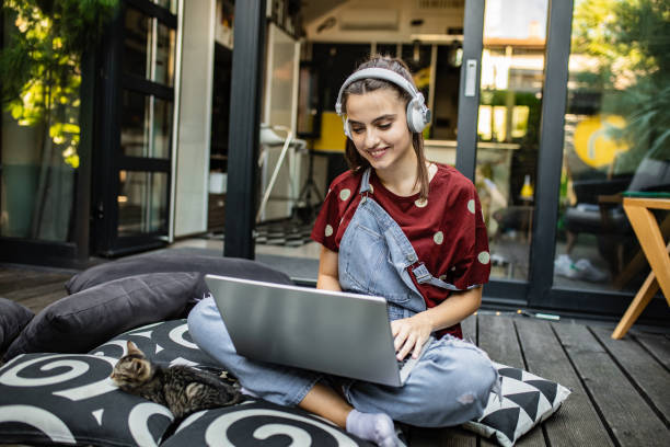 Telefon, tablet ve laptop üçlüsünden en çok hangisini kullanıyorsun?