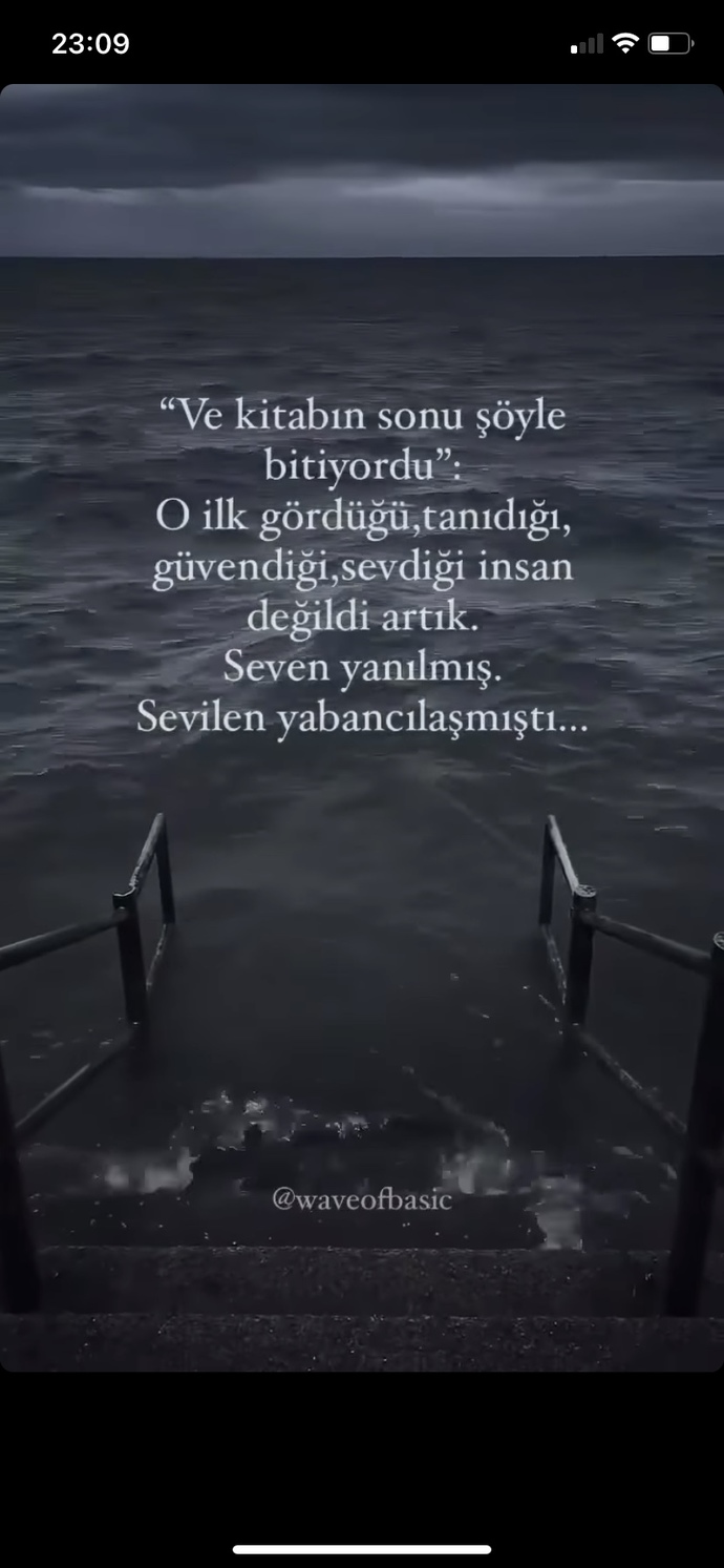 ERKEKLER NEDEN HEP YALAN SÖYLER__?