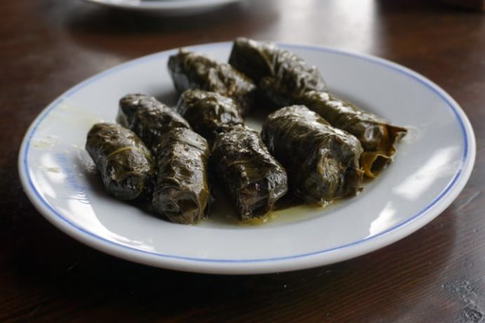 Yöresel yemekleri mi daha çok seversiniz, popüler yemekleri mi?