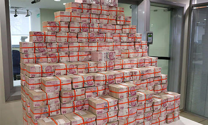 Bir piyango bileti aldın ve 80 milyonluk büyük ikramiye sana çıktı. Ne yaparsın?