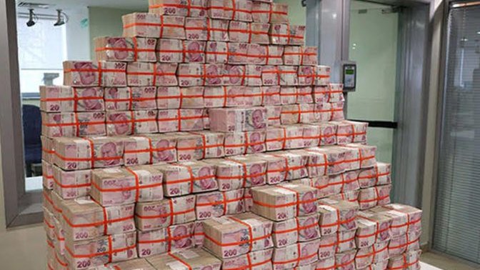Bir piyango bileti aldın ve 80 milyonluk büyük ikramiye sana çıktı. Ne yaparsın?