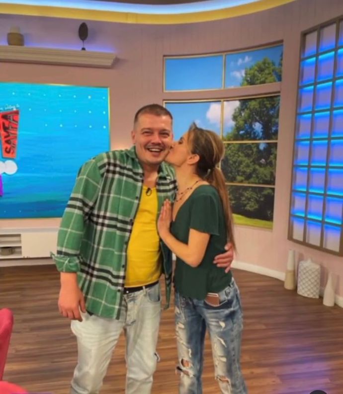 Magazin haberlerini onlardan başkasından almam dediğin televizyonun en iyi magazin programı hangisi?