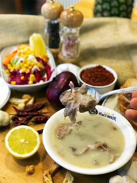 işkembe çorbası mı kelle paça mı?