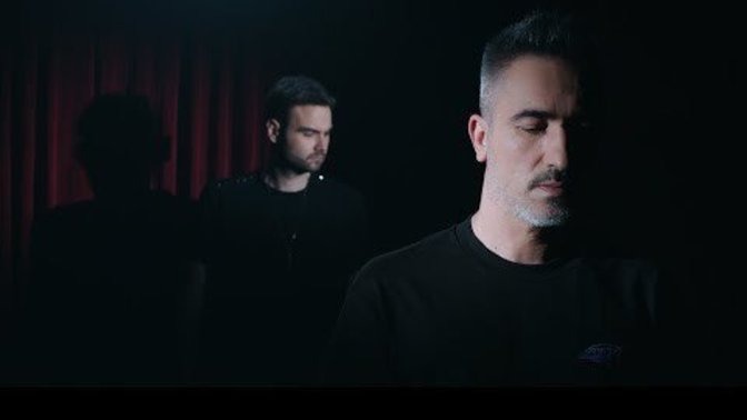Başınızı alıp gitseniz hangi şarkı eşlik eder yolda size?