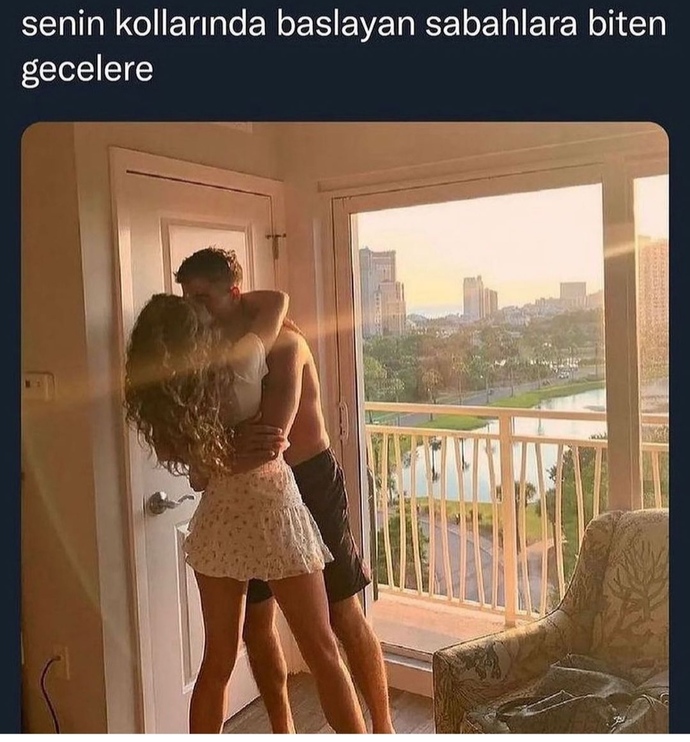 Seninle şöyle 😌