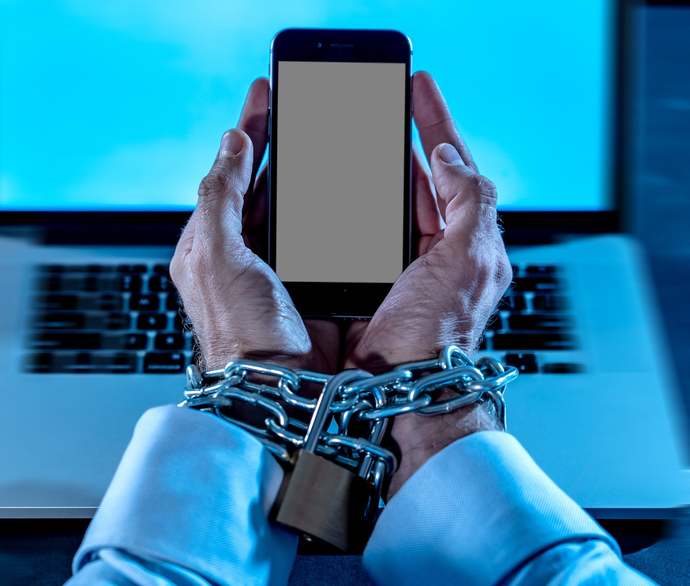 Akıllı telefon bağımlısı mısın?