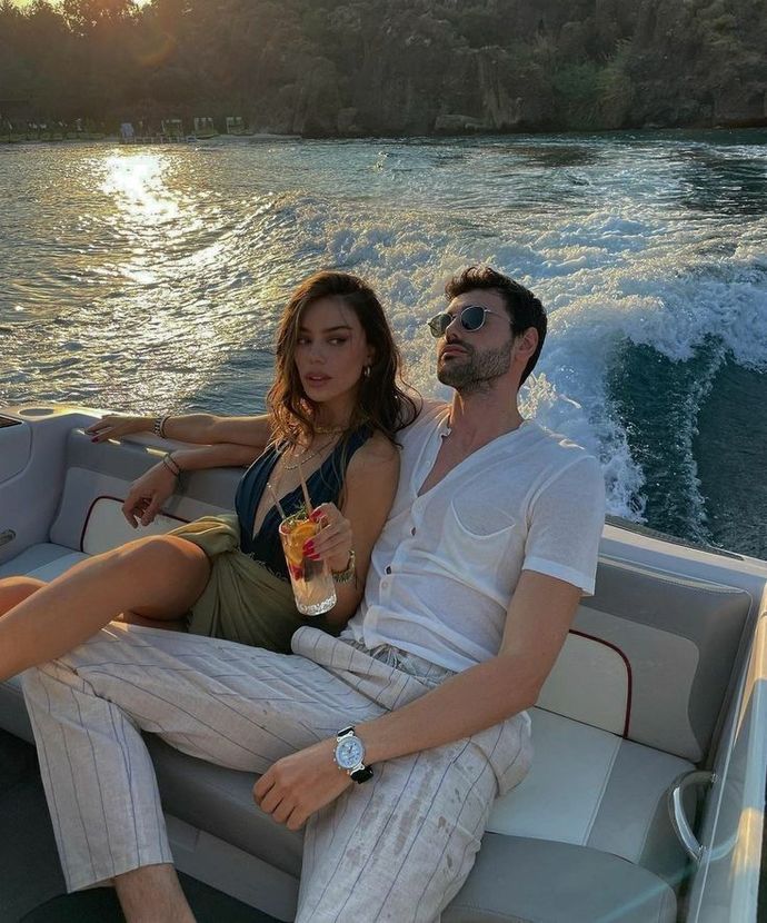 Yakın arkadaşınız ile sevgili olur musunuz?