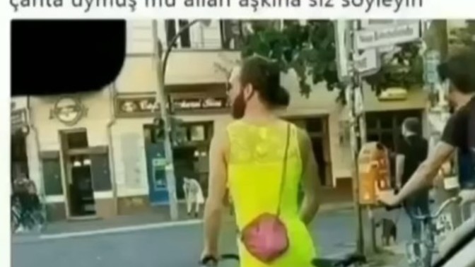 Bu elbiseye 👗bu çanta 🛍️olmuş 🤗 mu?