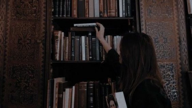 Kitap seçerken hangi yayınevine ait olduğuna dikkat eder misiniz?
