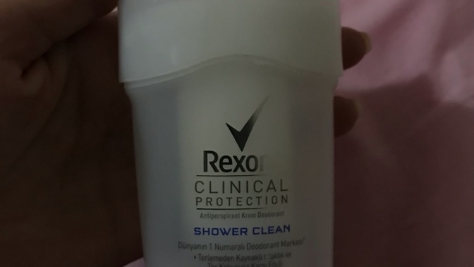 Rexonanın terletmeyen rolonunu aldım çok memnunum ama bir ürünün sizi terletmemesi tehlikeli değil mi?
