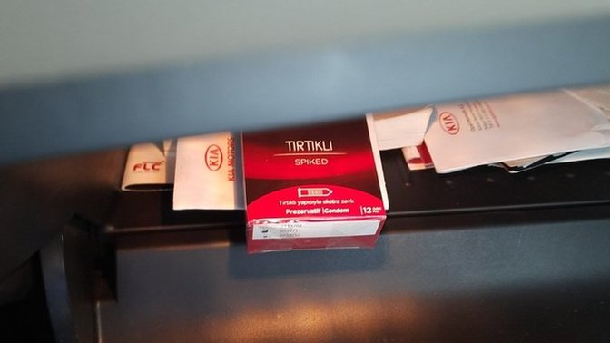 Aracınızın torpido gözünde genellikle neler bulunuyor?