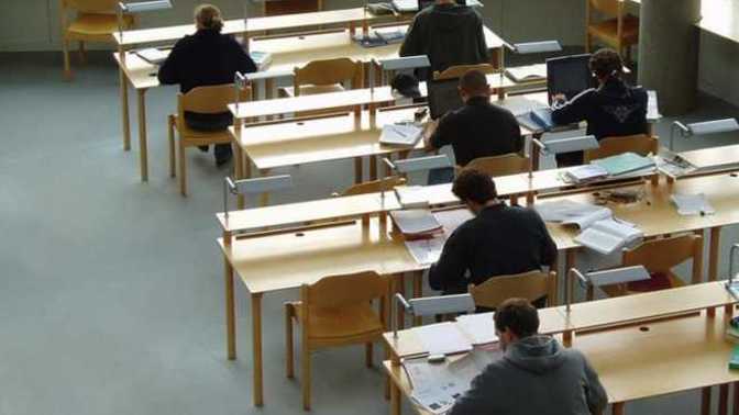 Yaşınız büyük diye indirimli toplu taşıma kartı verilmese ne yapardınız?