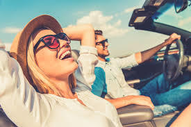 Arabada yüksek sesle müzik dinleyenlerden rahatsız olur musunuz?
