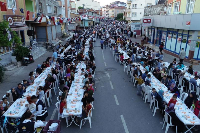 Ailecek iftar yapmayı sever misiniz?