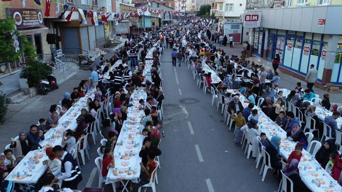 Ailecek iftar yapmayı sever misiniz?
