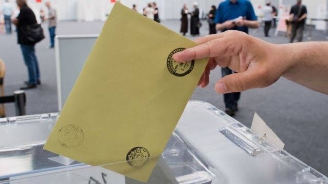 Sizce 2023 seçimlerinde kim kazanır?
