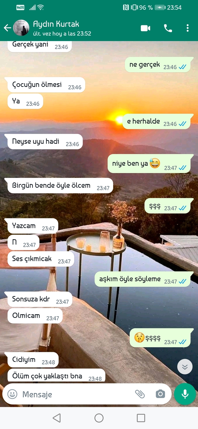 Sevgilimin sürekli yakınları öldü ve şimdi garip davranıyor bu normal mi ☹️?