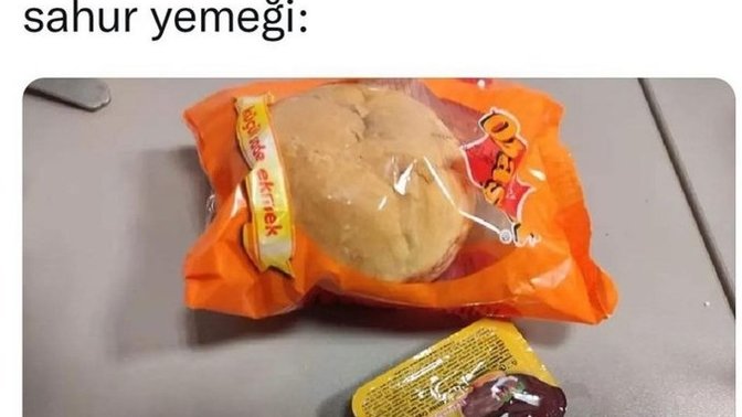 Öğrenci kimin umurunda 😒 Sahurda verilen öğrenci yemeğini nasıl buldunuz?