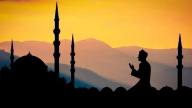 Gerçekten bu hayatın bir imtihan olduğunu ahiret için bu hayattaki sorumlulukların bilincinde olan insan gerçekten var mı burada?