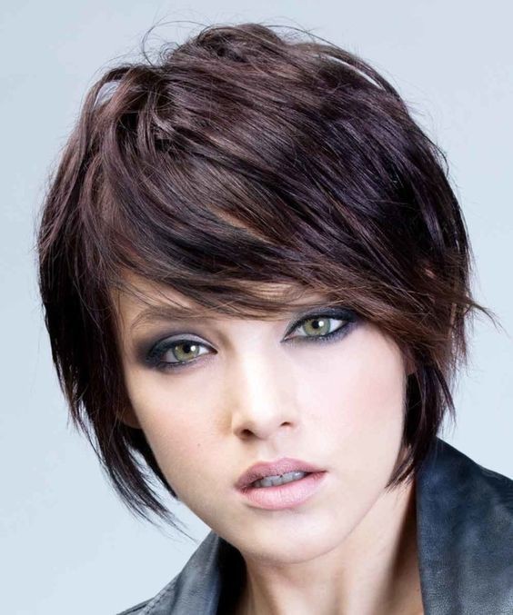Hangi saç modeli oval yüz tipine yakışıyor?