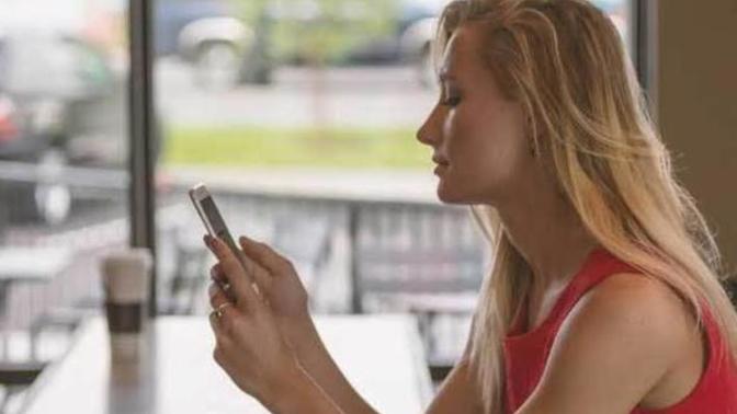 Günde ortalama kaç saatiniz elinizde telefonla geçiyor?