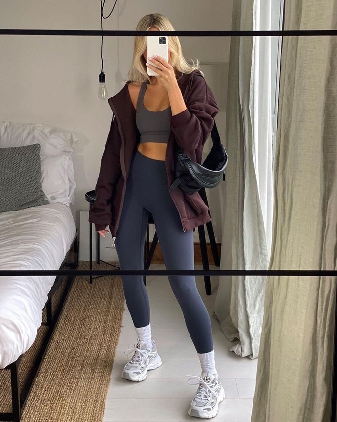 Askılı body giydiğim için okuldan atıldım, ne yapmam lazım?