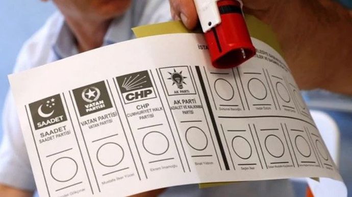 Seçimde sadece şu iki parti olsa, seçimin akp mi, hdp mi olur?