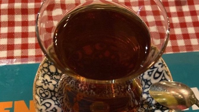 Çayı şekerli mi yoksa şekersiz mi içersiniz?